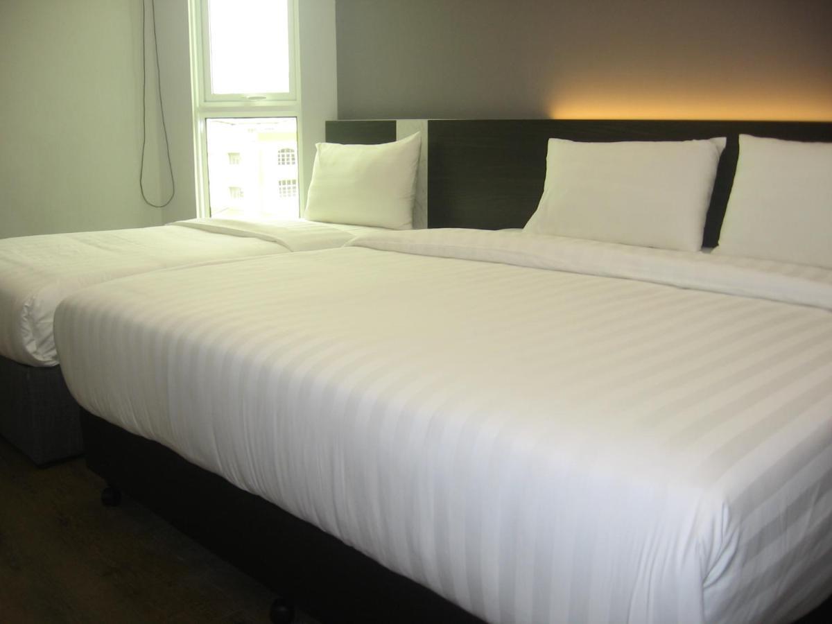 707 Hotel Melaka Extérieur photo